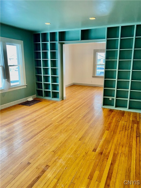 Building Photo - 519 Wendell Terrace