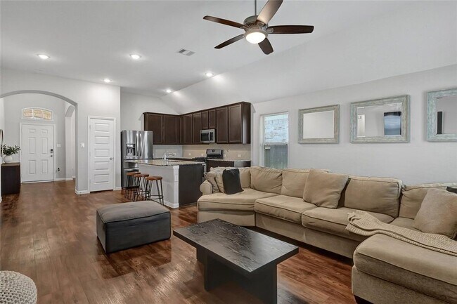 Building Photo - 5422 Still Creek Ranch Dr