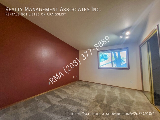 Building Photo - 6843 W Preece Ln