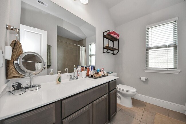 Building Photo - 10514 Rigel Rdg Wy