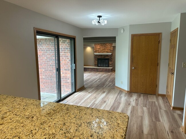 Building Photo - Beautifully Remodeled 3-Bedroom Home with ...