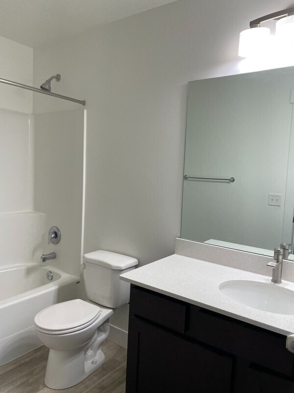 Building Photo - 98 N Stone Gate Dr