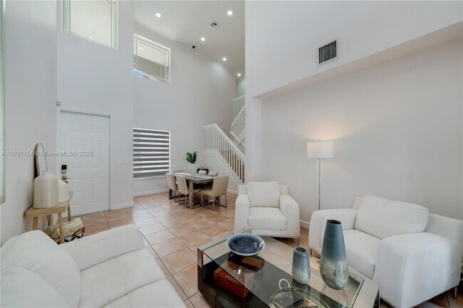Building Photo - 15338 SW 141st Ct