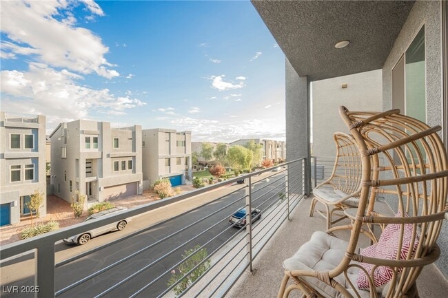 Building Photo - 8081 Misty Canyon Ave