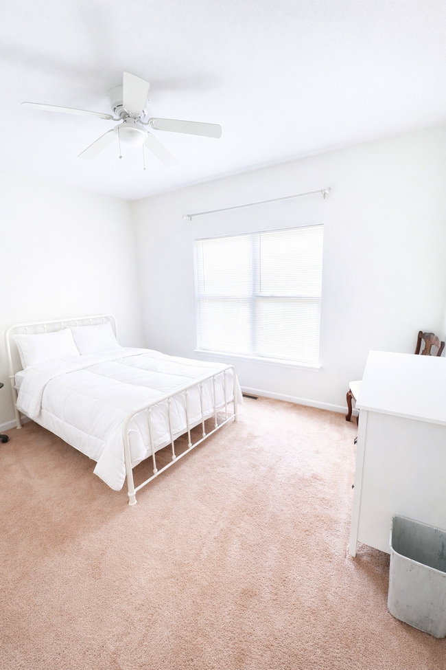 Building Photo - Affordable $190/Week Furnished Room in Westside Intown Atlanta – Utilities Included - High Speed ...