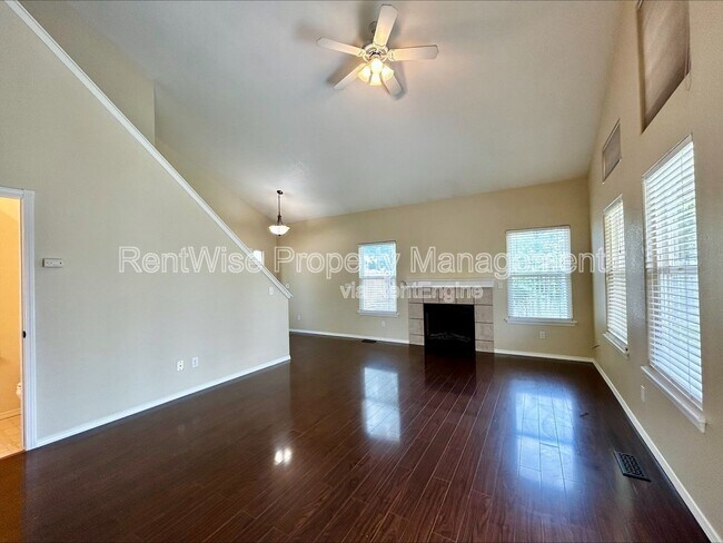 Building Photo - 1447 Kesler Dr W