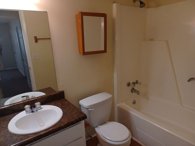 Building Photo - Beautiful 3bd/2ba home ready to rent
