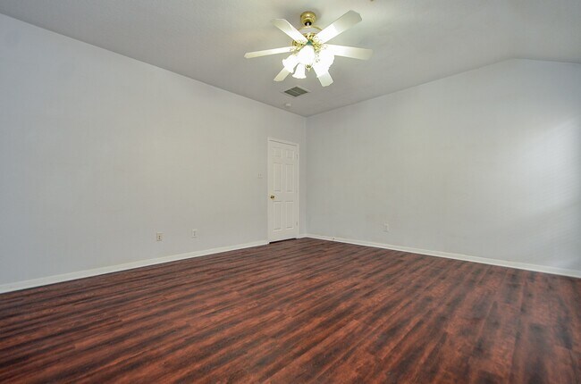 Building Photo - 14410 Pelican Marsh Dr