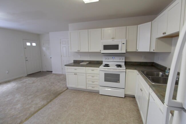 Building Photo - 1326 Devon Ln