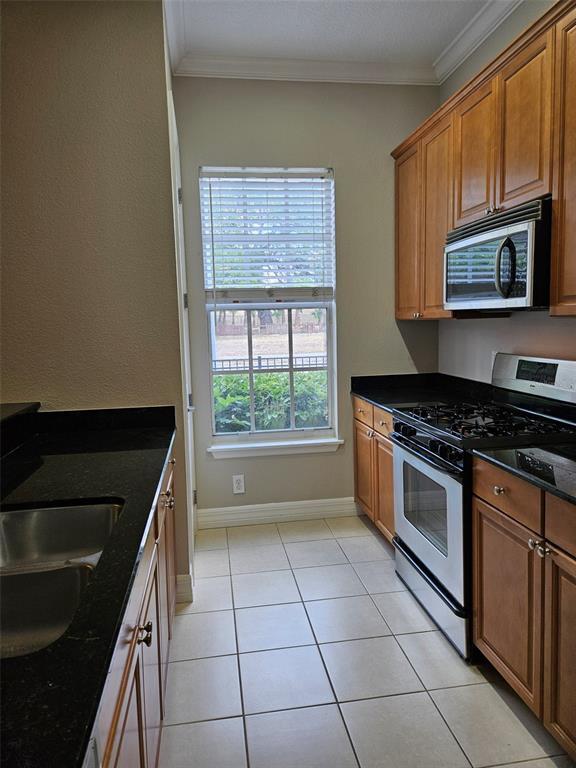 Building Photo - 1005 Edison Park Ct