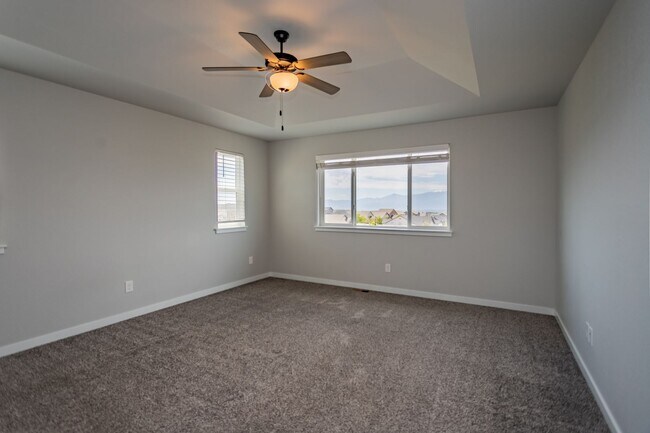 Building Photo - Spacious 5-Bedroom Home with Finished Base...