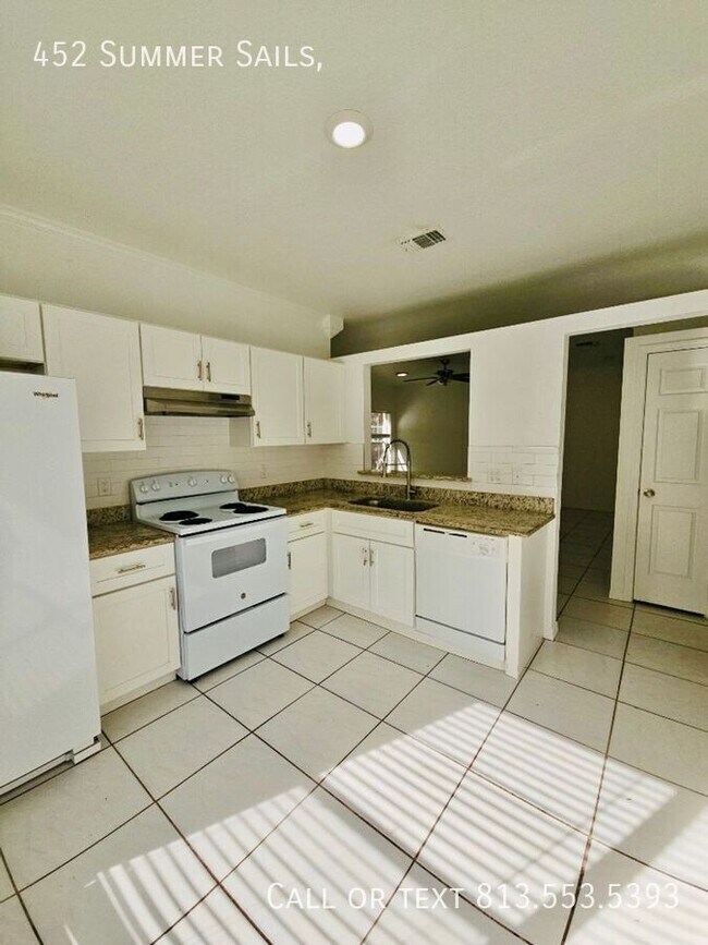 Building Photo - 452 Summer Sails Dr