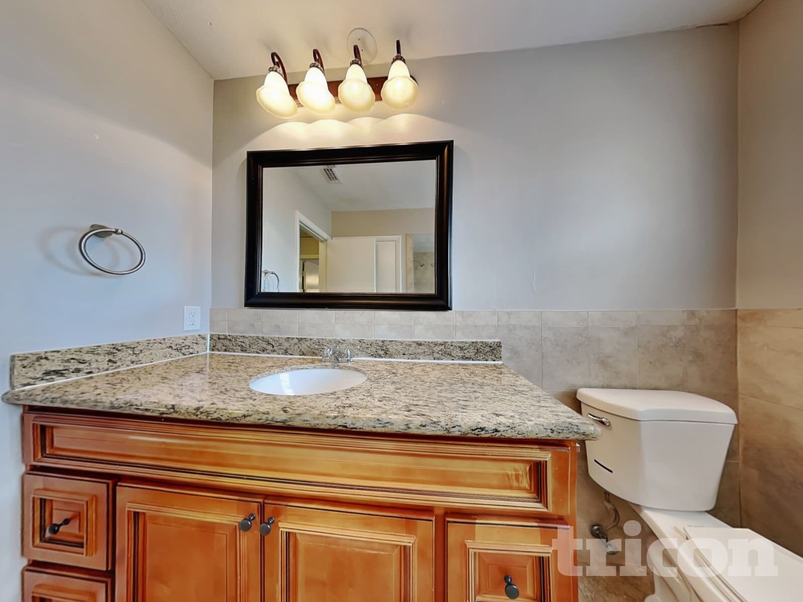 Building Photo - 806 Bills Cir