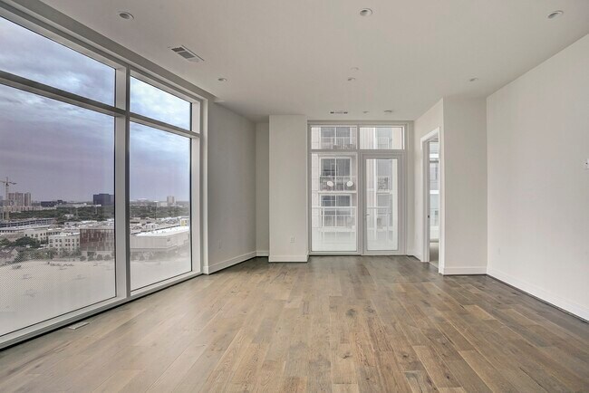 Building Photo - 4521 San Felipe St