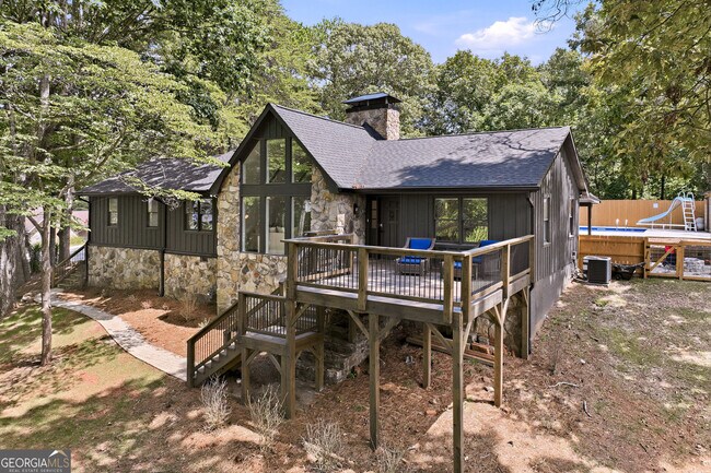 Building Photo - 4225 Twin Rivers Dr