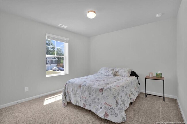 Building Photo - 156 Chinook Ln
