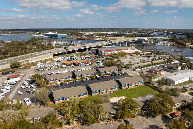 Aerial Context - Marina Villas