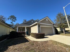 Building Photo - 3 Bed 2 Bath in Fletcher Oaks !