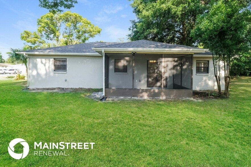 Building Photo - 10054 Hayward Rd