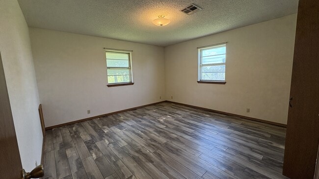Building Photo - 8519 S Coltrane Rd