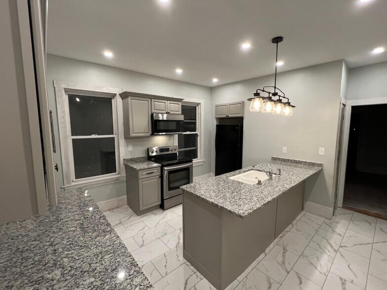 Kitchen - 56 State St