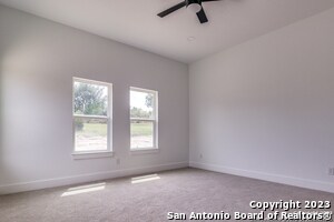 Building Photo - 422 S Calvin Barrett