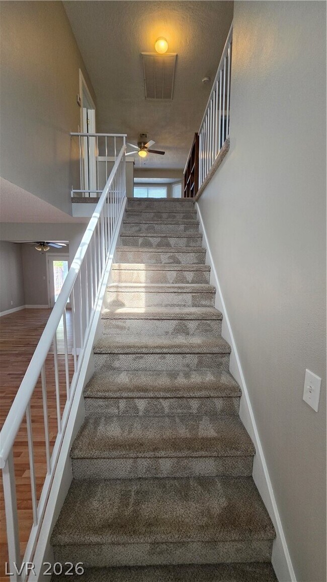 Building Photo - 112 Menta Ct