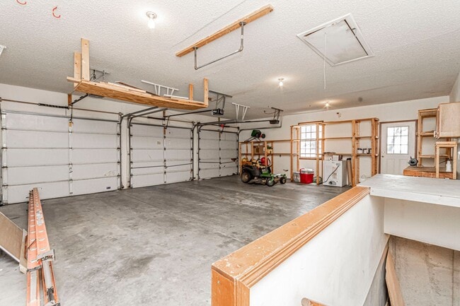 Building Photo - Please View 3D Virtual Walk-Through Before...
