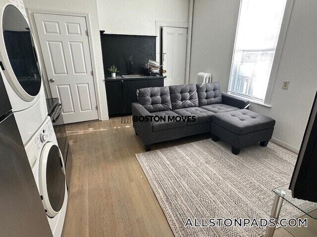 Building Photo - 7 Imrie Rd