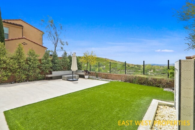 Building Photo - 136 Falcon Rdg