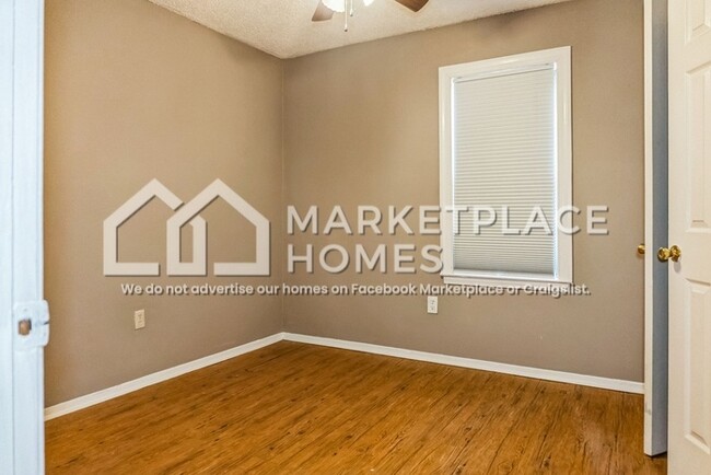 Building Photo - 5231 Haynes Dr