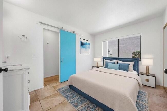 Building Photo - 40492 Bay Hill Way