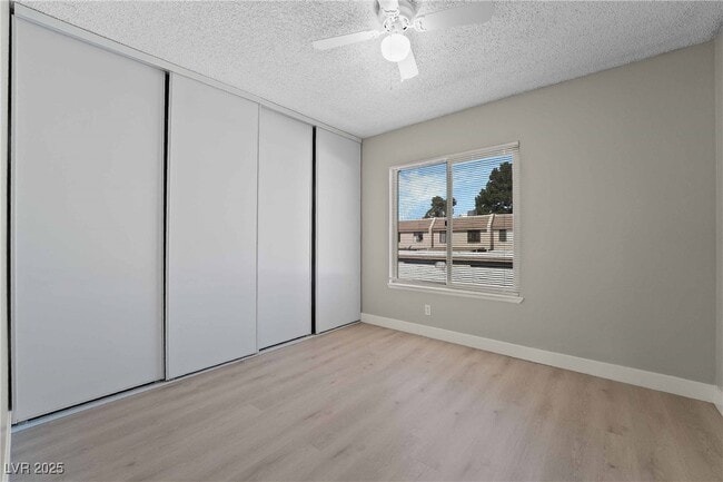 Building Photo - 4630 Bountiful Way