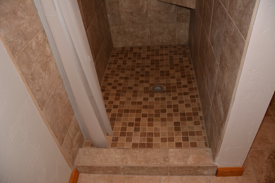 Building Photo - 327 Cordy Lane