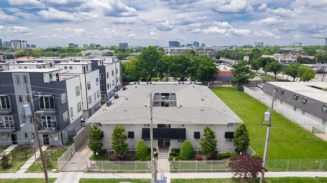 Building Photo - 4919 San Jacinto St