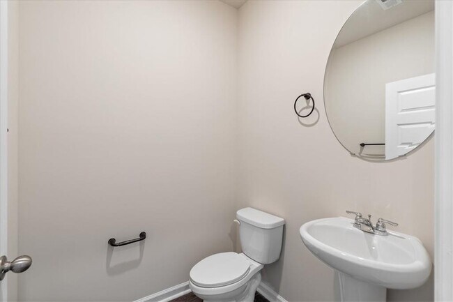 Building Photo - 1508 Brangus Dr