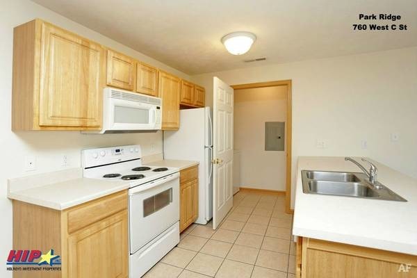 Building Photo - Park Ridge Apartments
