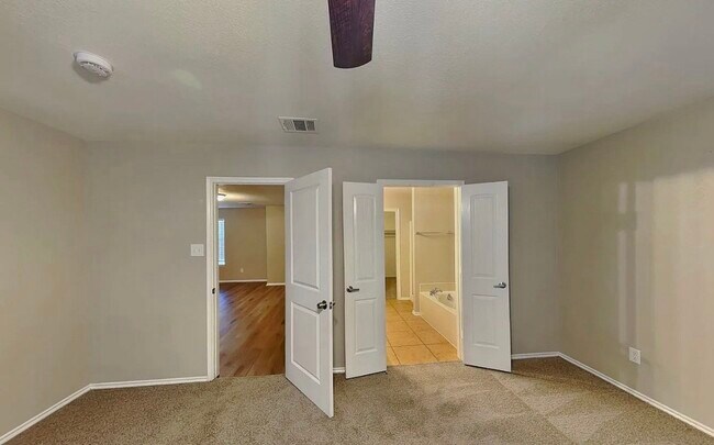 Building Photo - A Place to Settle In: Inviting 5-Bedroom Family Home