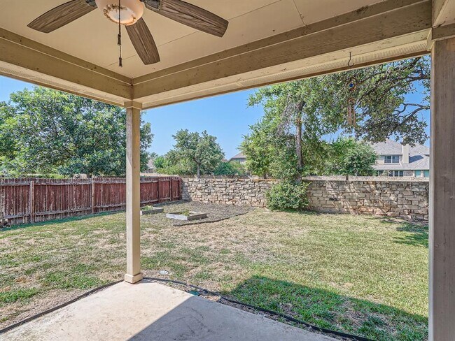 Building Photo - 210 Arrowhead Trail