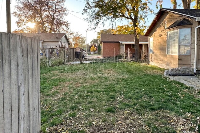 Building Photo - 1845 W 80 S