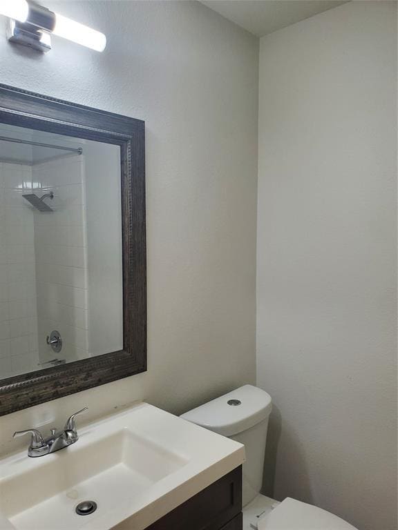 Building Photo - 2305 E Riviera Dr
