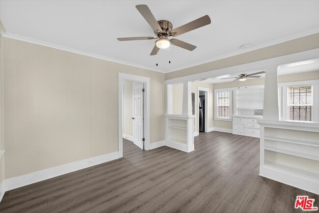 Building Photo - 5008 S Wilton Pl