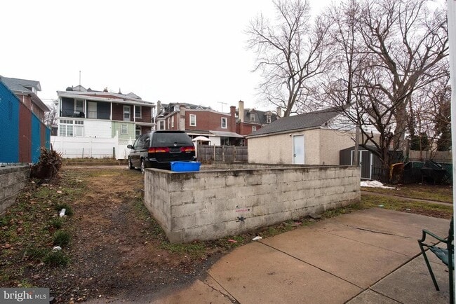 Building Photo - 1117 W Main St