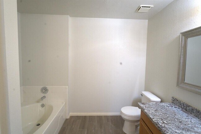 Building Photo - 28711 Atherstone St