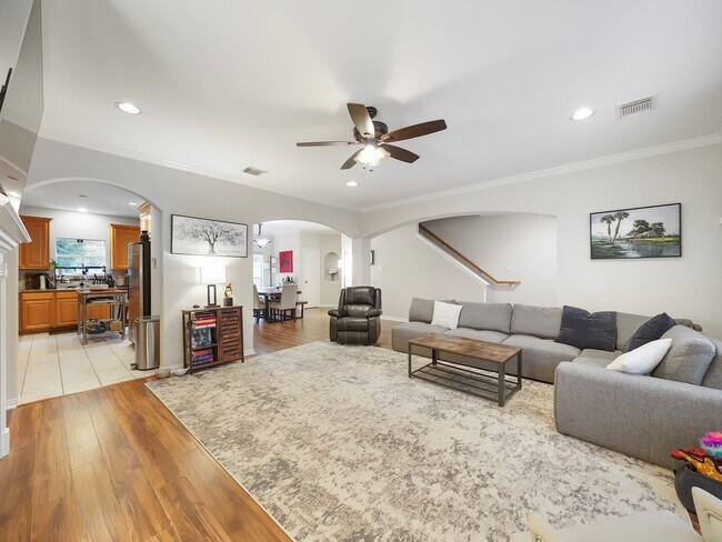 Building Photo - 7106 Harmony Cove
