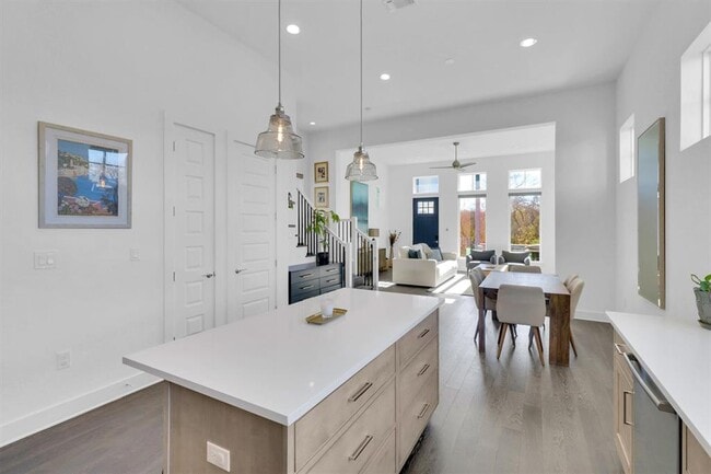 Building Photo - 4806 Olive Sparrow Dr