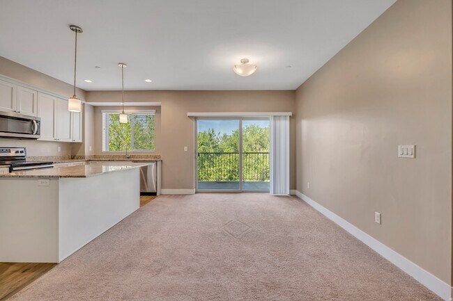 Building Photo - 1225 Wolf Hollow Ln