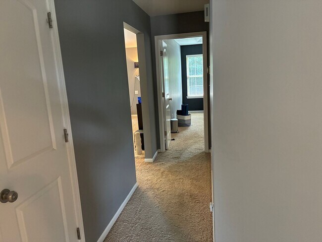 Building Photo - 400 Sea Eagle Dr