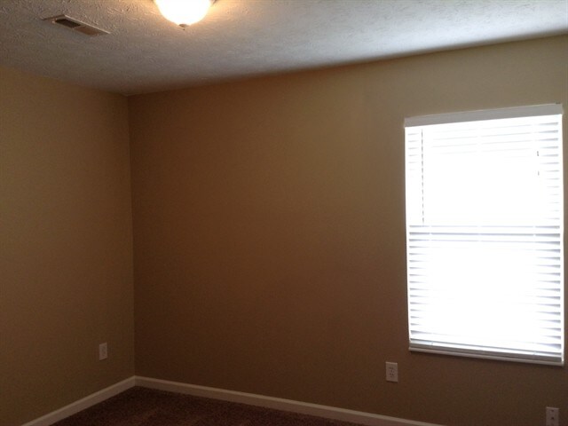 Building Photo - 116 Arbor Glen Ct