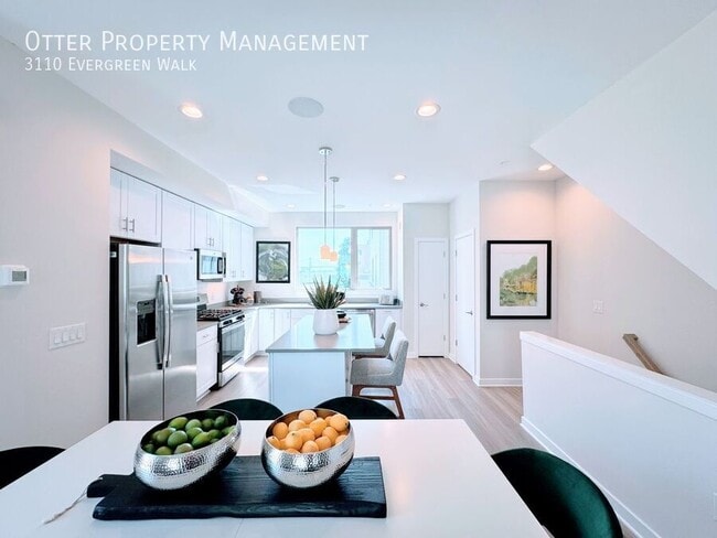 Building Photo - 3110 Evergreen Walk